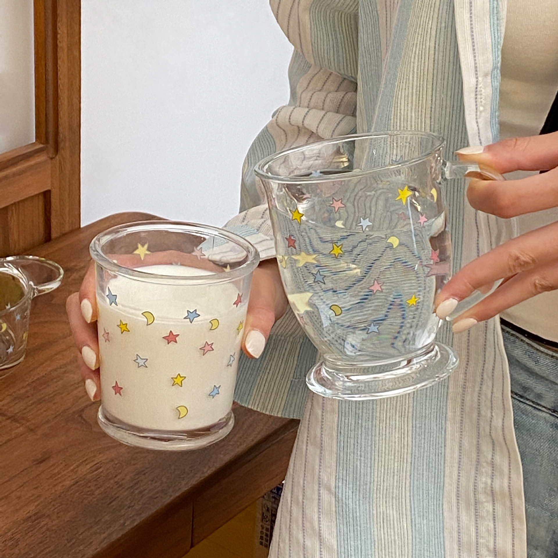 Colorful star-shaped glass cups in ins style, large capacity, high appearance level, girlish heart glass cups, breakfast cups, salad dessert bowls Specification drawing