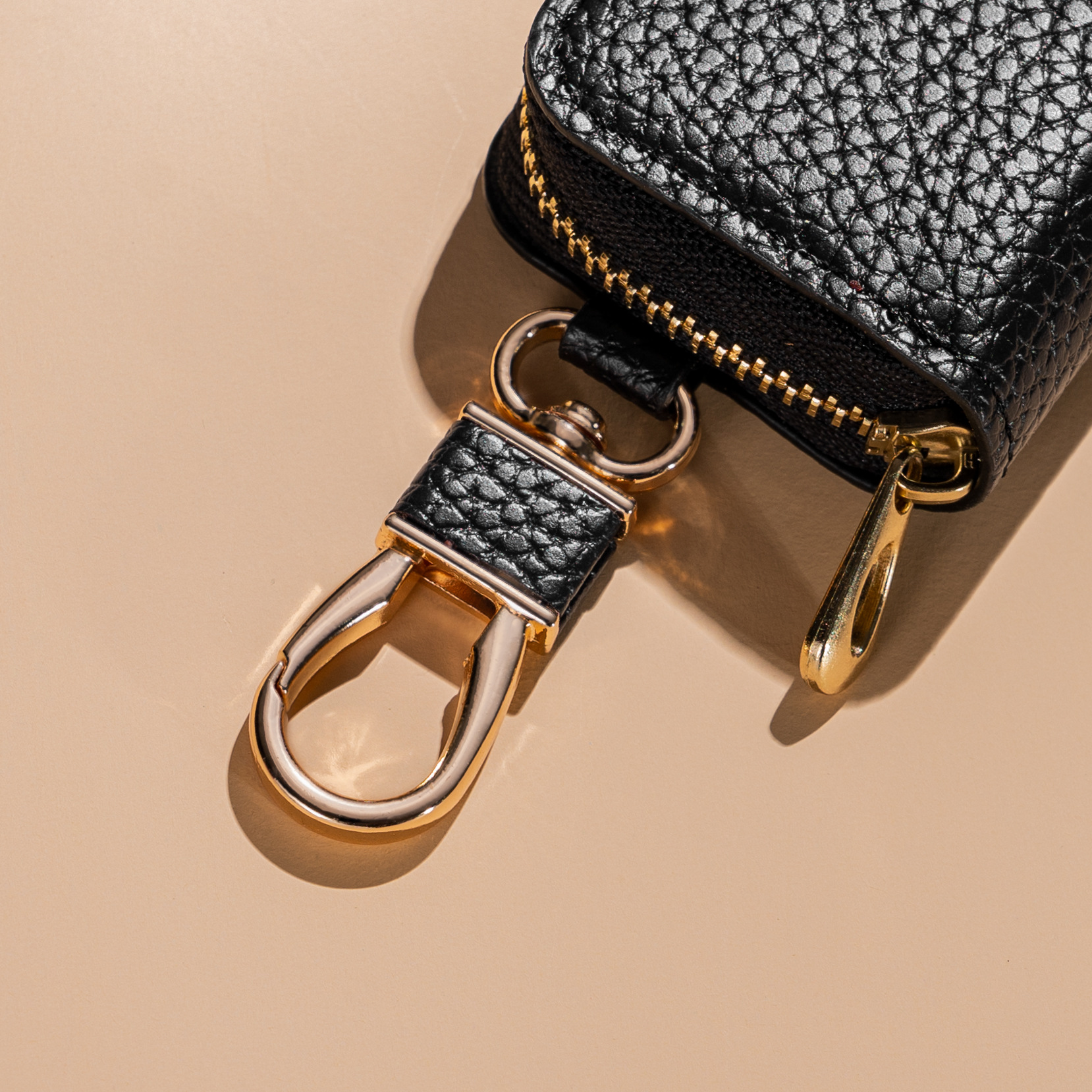 Cross-border fashion lychee pattern car key case, universal model, men's and women's storage key case, mini key case details Picture