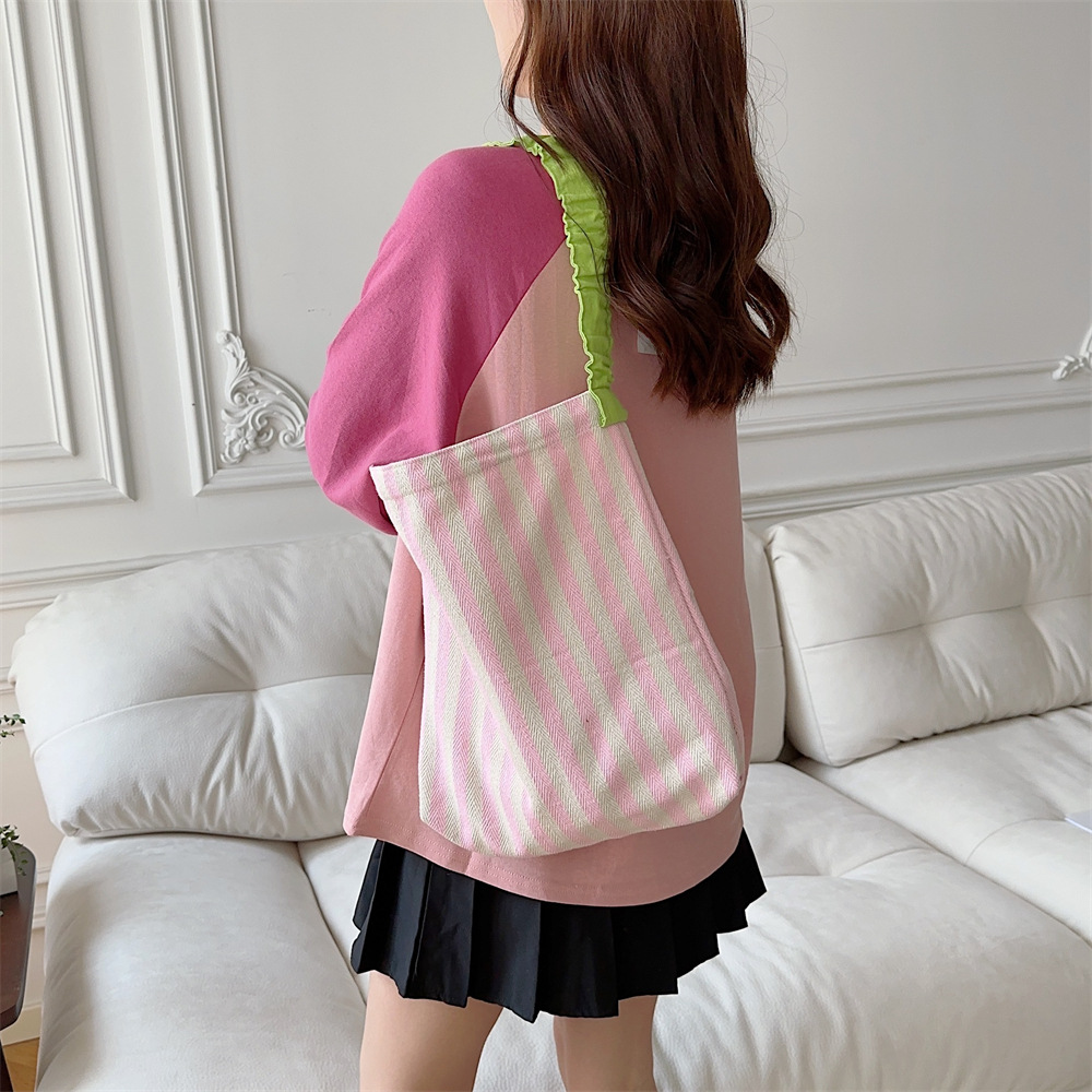 38171 Summer fresh and simple single-shoulder canvas bag, new color contrast striped large-capacity pleated shoulder strap tote bag Specification drawing