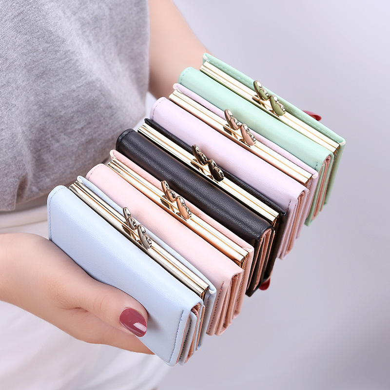 2021 New Style Women's Wallet Summer Fresh and Clean Women's 30% off Wallet Short and caring women's wallet card case Item Picture