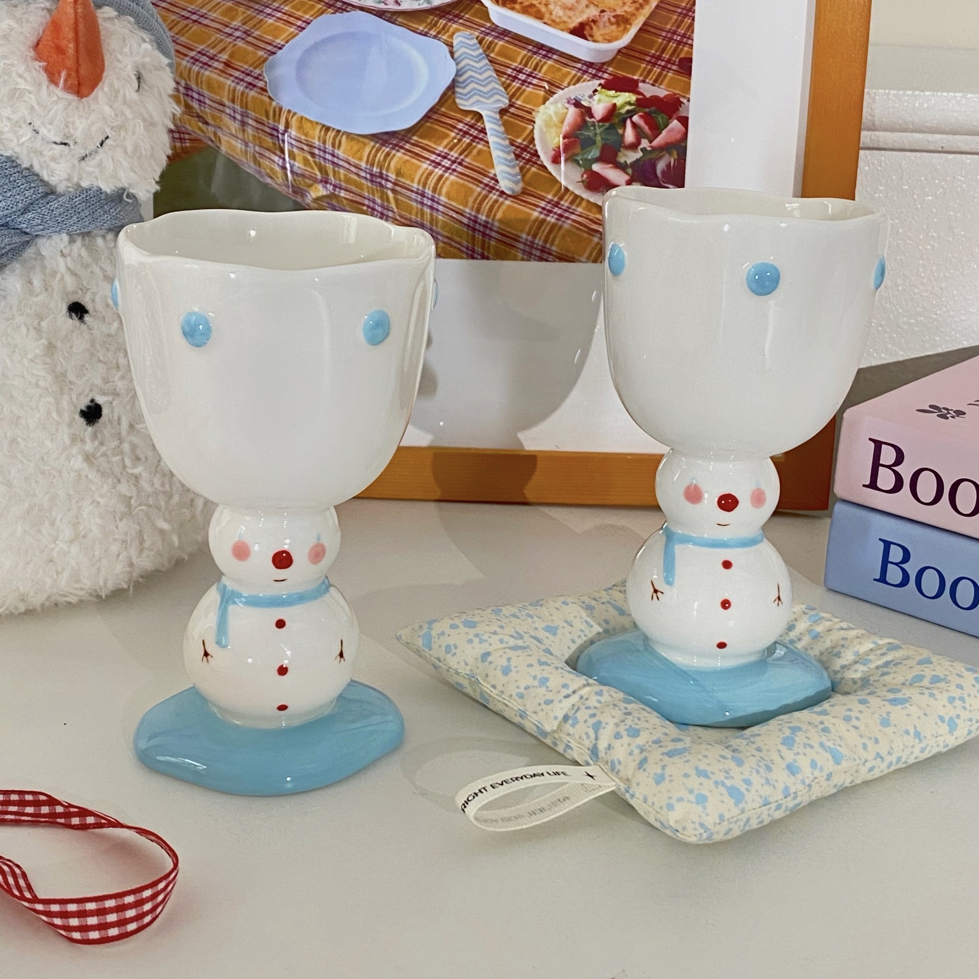Cute scarf, little snowman, tall glass, hand-painted ice cream, ceramic mug, souvenir, couple coffee, water cup full figure