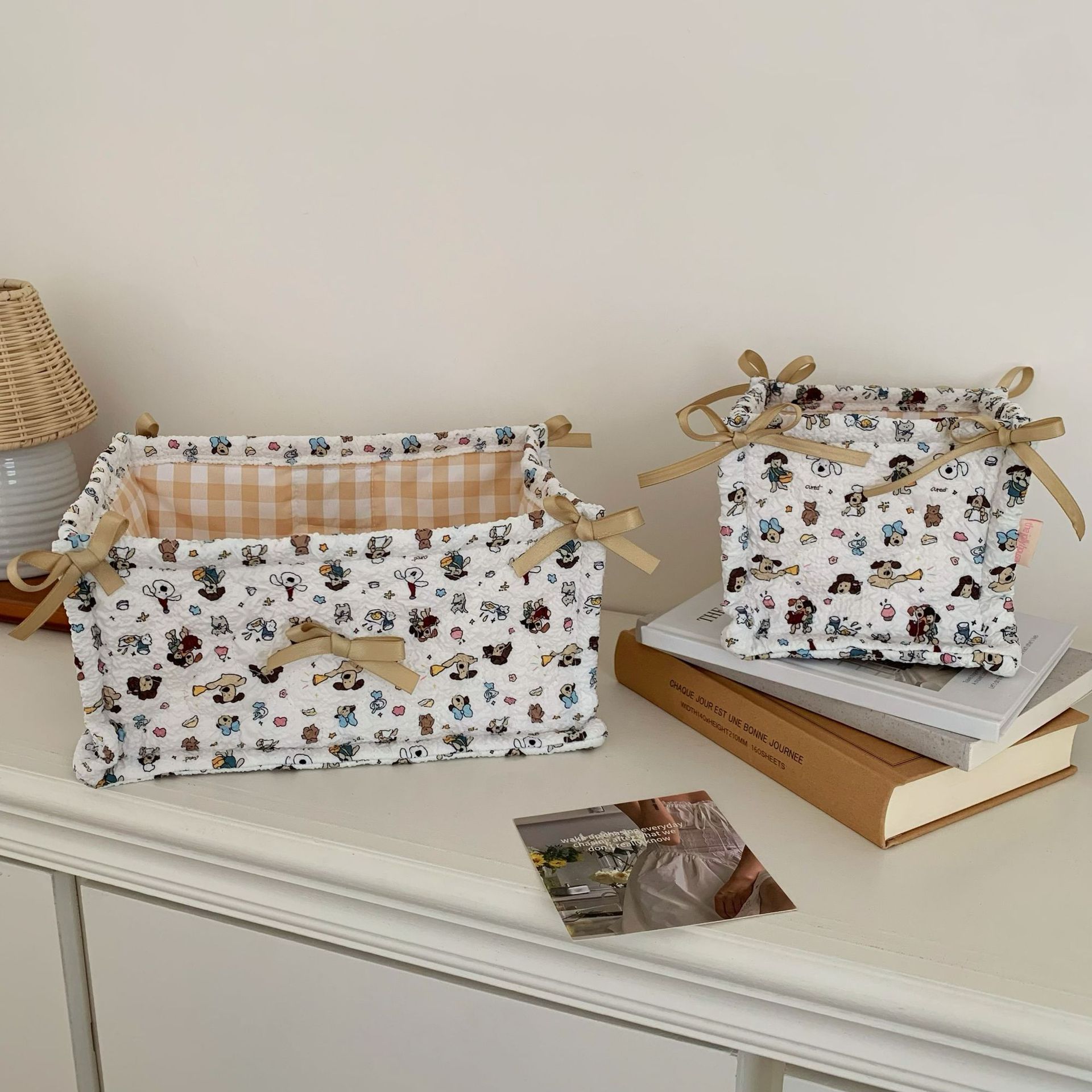 Korean-style ins bear storage basket, hand-quilted and cute home snack storage basket, desktop small sundries storage basket Application Scenario