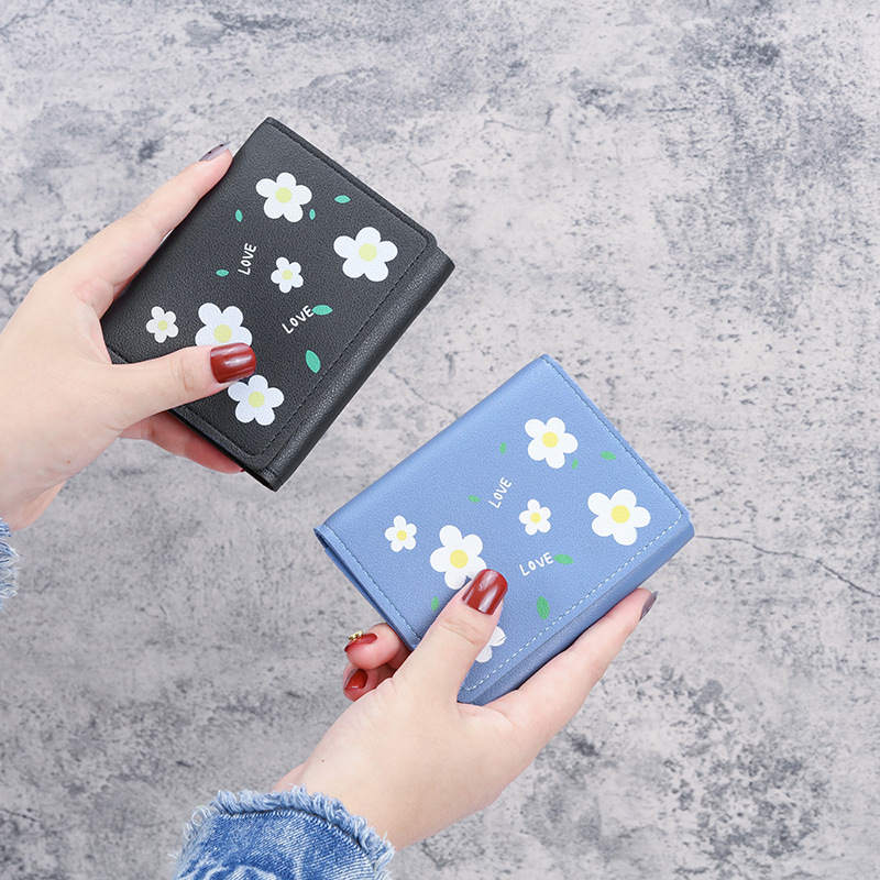 Wholesale foreign trade new printed wallet for women, short style, 30% off, fashionable and fresh, Japanese and Korean version wallet for women Specification drawing