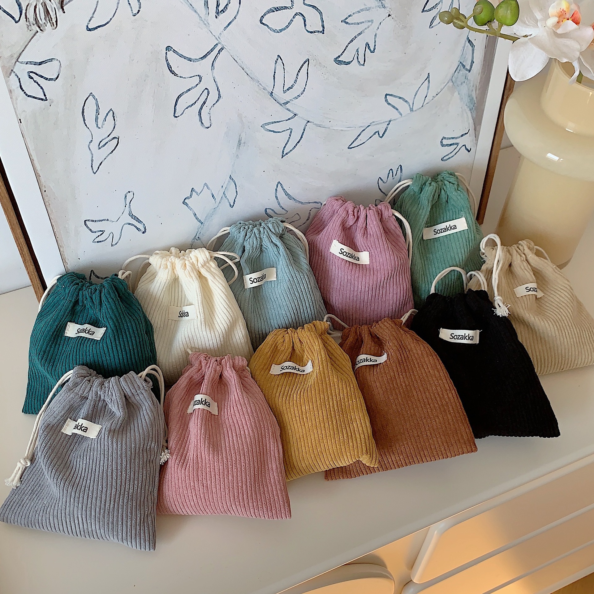 32133 solid color corduroy woven label storage bag, drawstring closure, cosmetic bag, portable for women, large capacity full figure