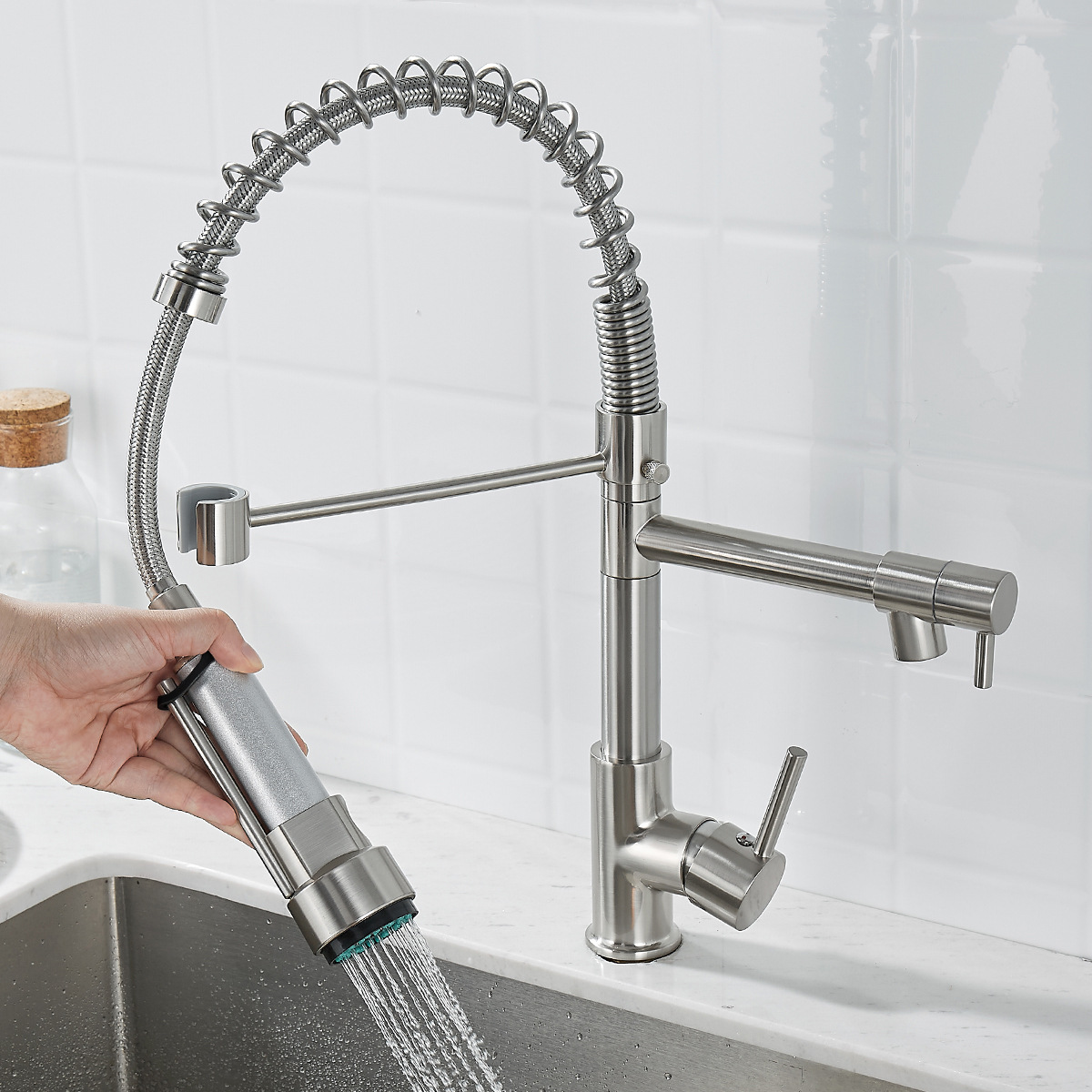 Cross-border product: All-copper-nickel brushed dual-function kitchen spring faucet, hot and cold water rotating black pull-out faucet Item Picture