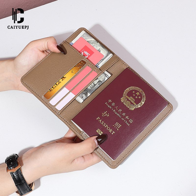 New cross-border double-headed Eagle metal badge passport holder, foreign trade passport case, multi-functional air ticket card holder case Application Scenario