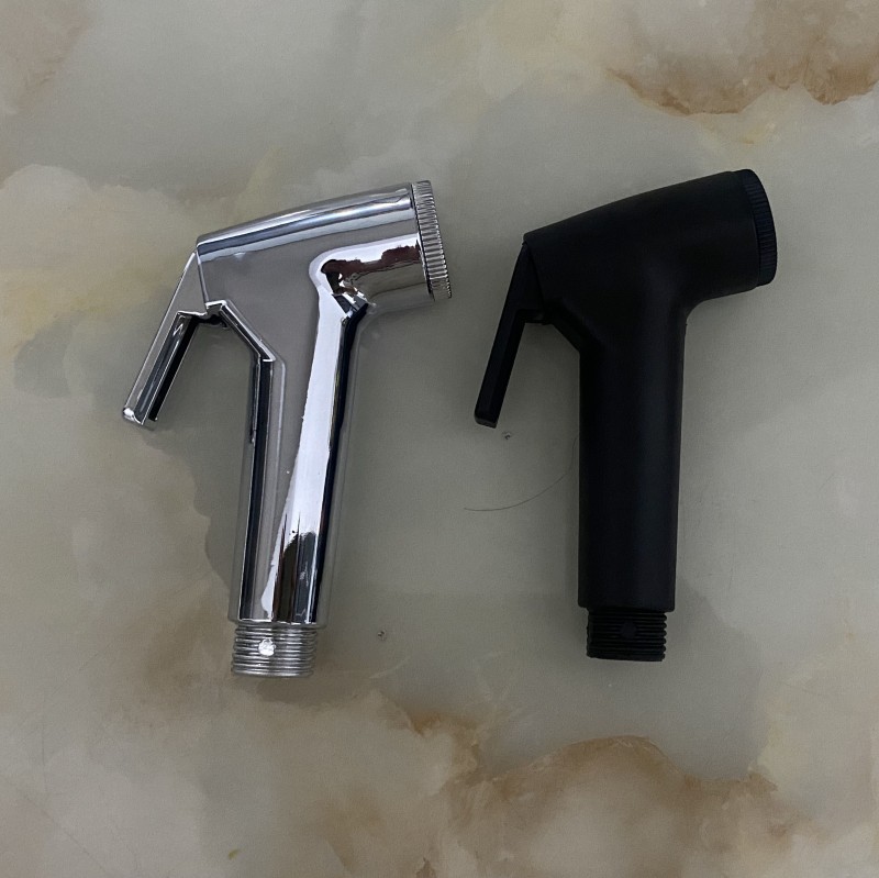 Cross-border best-selling women's washers, toilet spray gun sets, bathroom cleaning buttocks, small shower heads, toilet pressurized flushing nozzles Application Scenario
