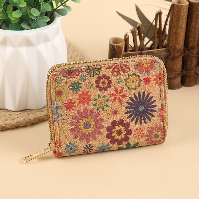Multi-layer small wallet, short large-capacity portable student card case, exotic style, the same fashionable combination as the Internet celebrity Application Scenario