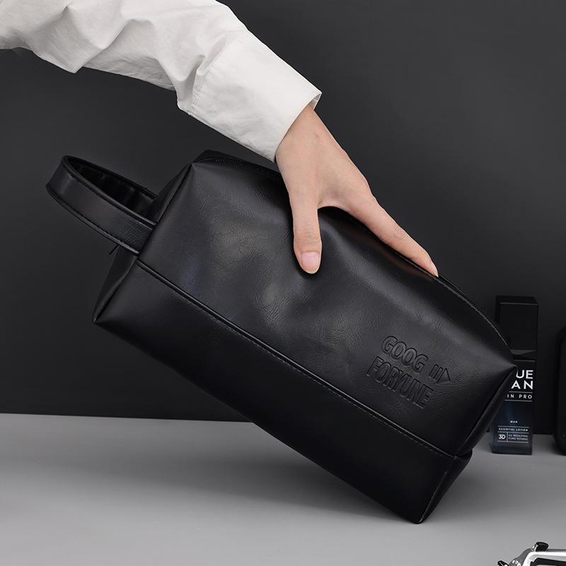 pu Men's makeup Bag 2024 New large-capacity portable sports, fitness, swimming and toiletry set storage toiletry bag details Picture
