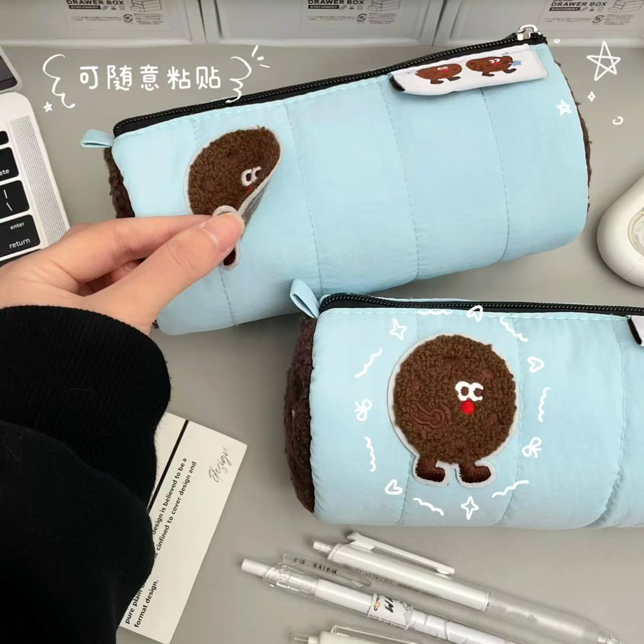 Creative mint thin cookie pen case, cute ins, high appearance level, large capacity cylindrical stationery bag for junior and senior high school students Application Scenario