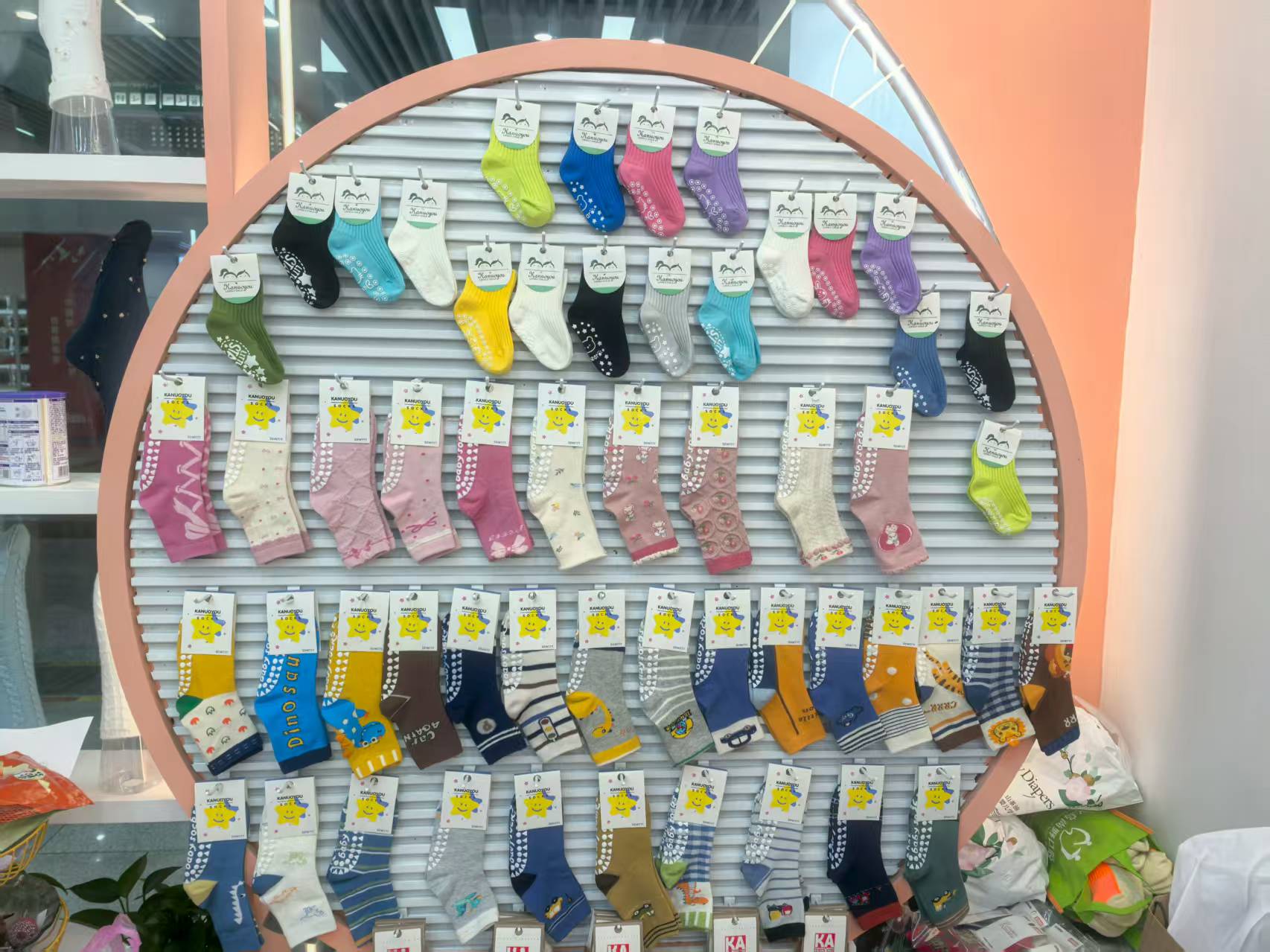 Yiwu Sanduo Knitting Co., LTD describe pic - 3