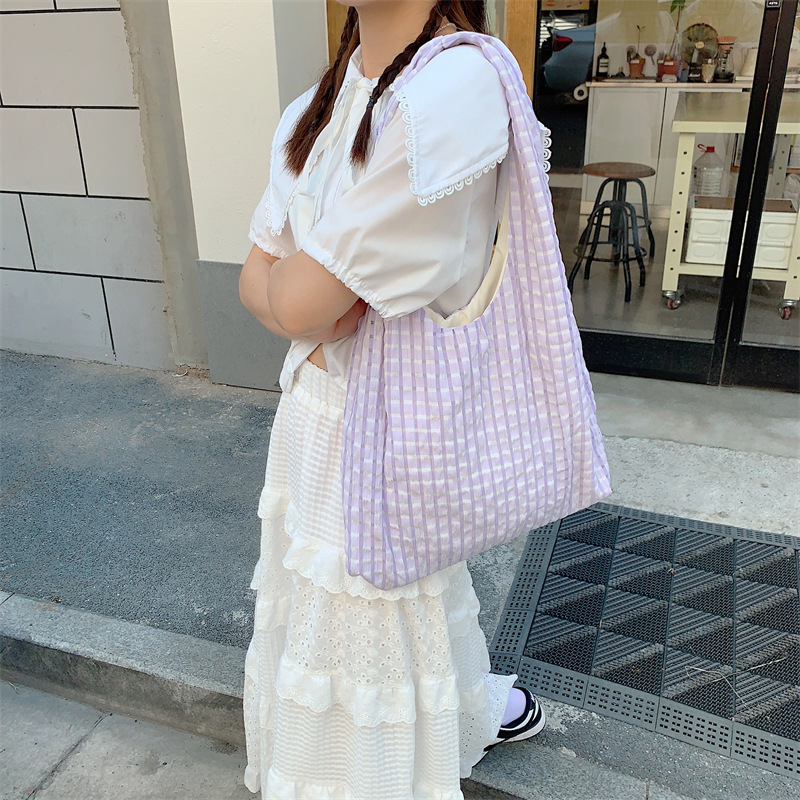 3682 New style hollowed-out checkered large-capacity canvas single-shoulder bag for girls, thin student schoolbag, fresh college style bag Specification drawing