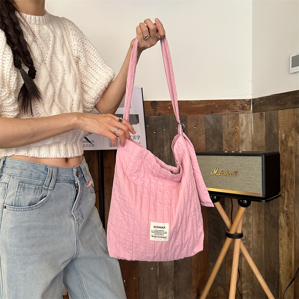 4921 Simple solid color striped pleated bag, new women's single-shoulder crossbody bag, large capacity canvas bag, commuter bag details Picture