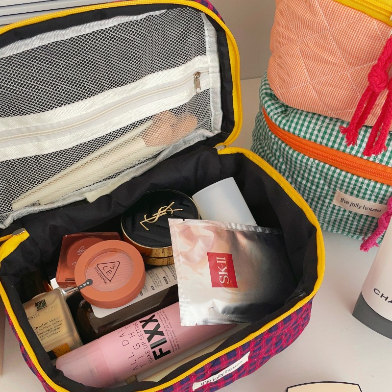 Creative color-blocking checkered makeup bag for women, large-capacity makeup brush storage bag for Instagram, portable hand-held travel bag for going out Specification drawing