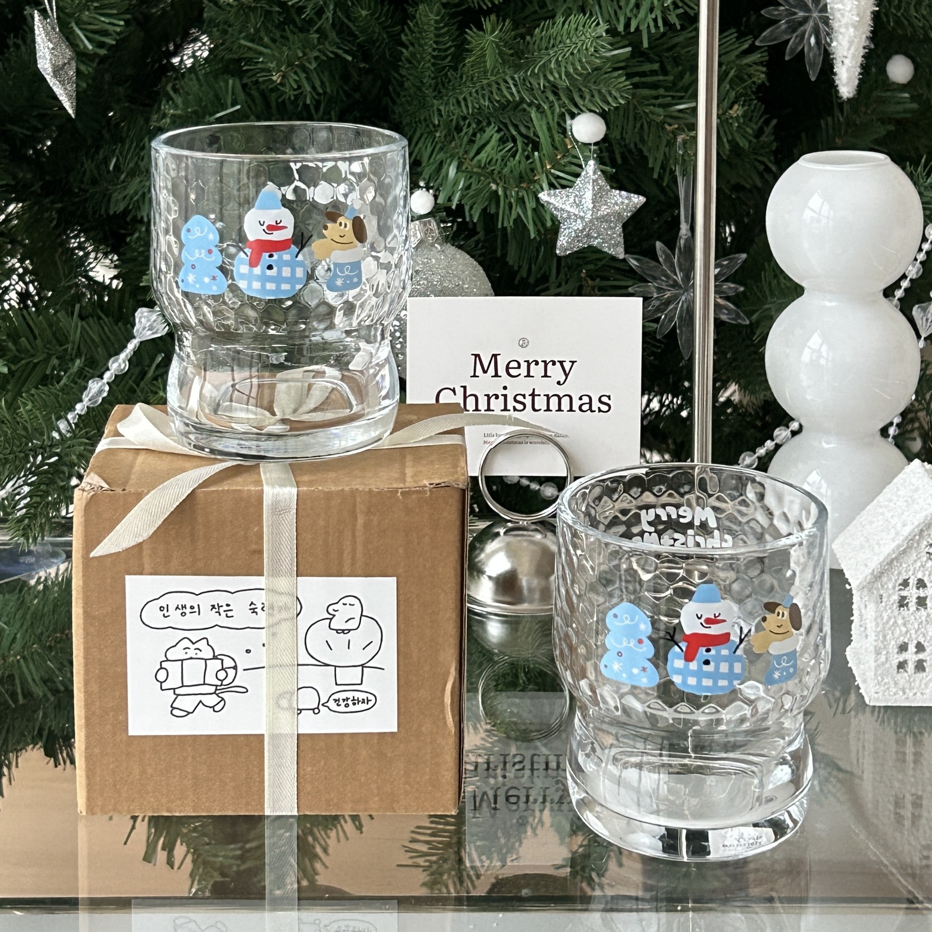 Christmas atmosphere, cute snowman glass cups, cartoon juice cups, couple breakfast milk cups, office coffee cups full figure