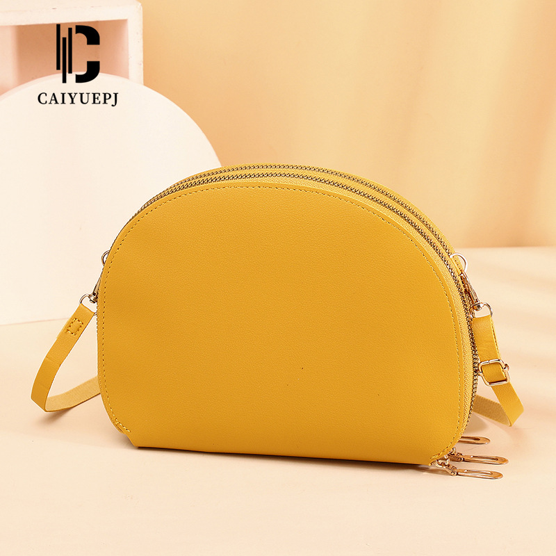Fashionable women's bag, multi-layered single-shoulder crossbody bag, versatile and trendy mobile phone bag, women's wallet, large-capacity light crossbody bag Application Scenario