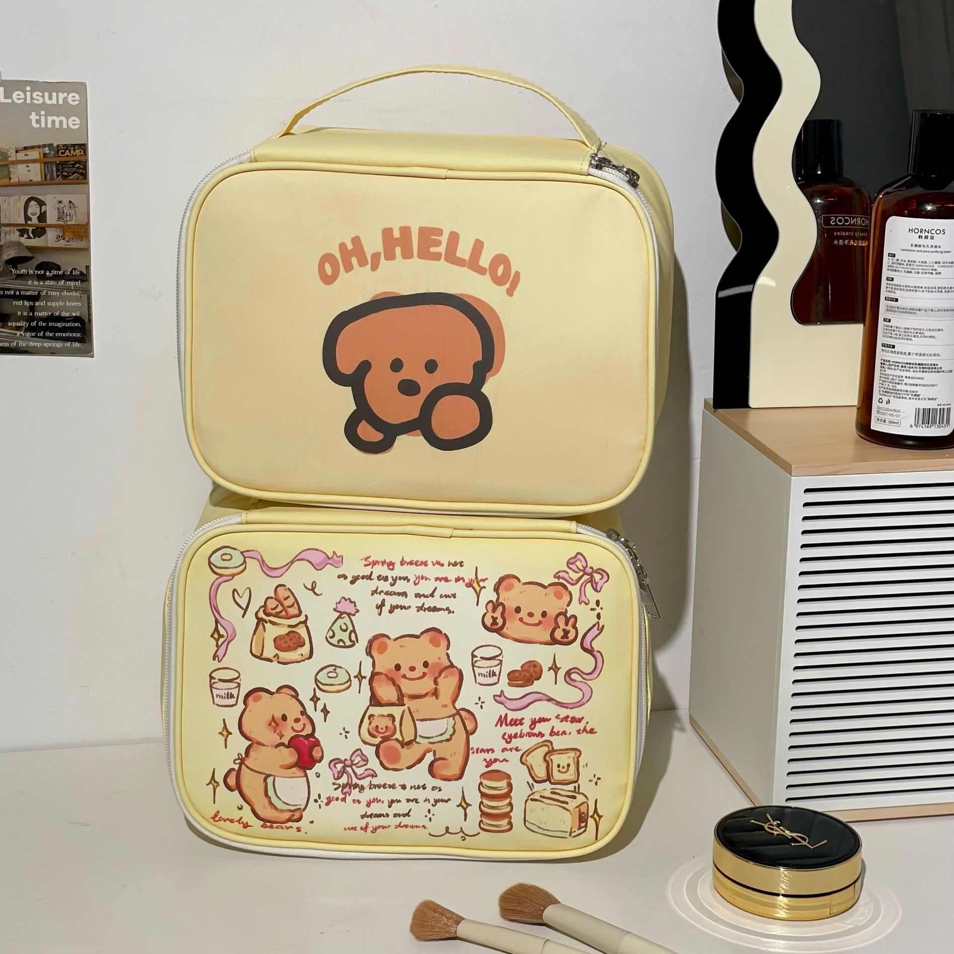 hello Puppy Makeup Bag, Portable large-capacity business travel toiletries bag, hand-held compartments Makeup bag, storage bag full figure