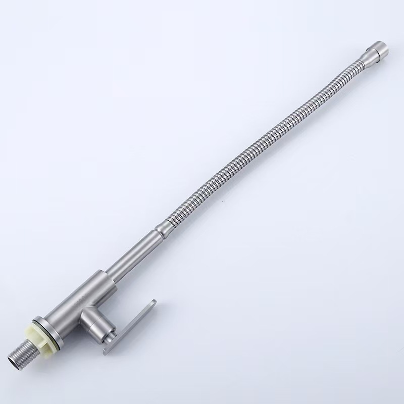 Wholesale of 304 stainless steel universal rotating single cooling kitchen faucet, sink faucet and sink faucet from Southeast Asia Application Scenario