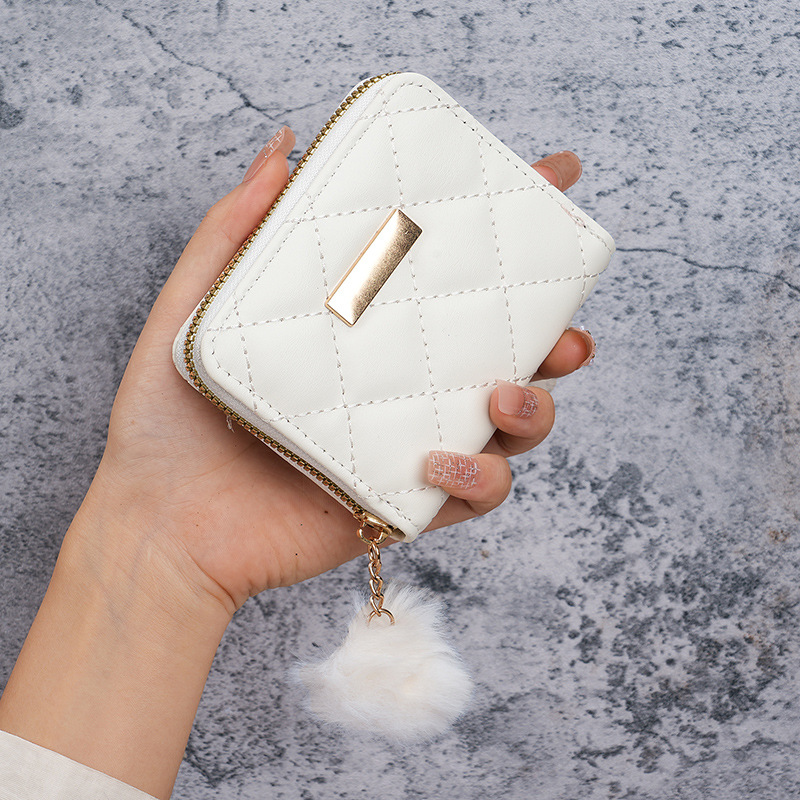 Ladies' short small wallet 2024 New style diamond-patterned embroidered iron sheet with hairball hanging coin purse card case, casual foreign trade bag full figure