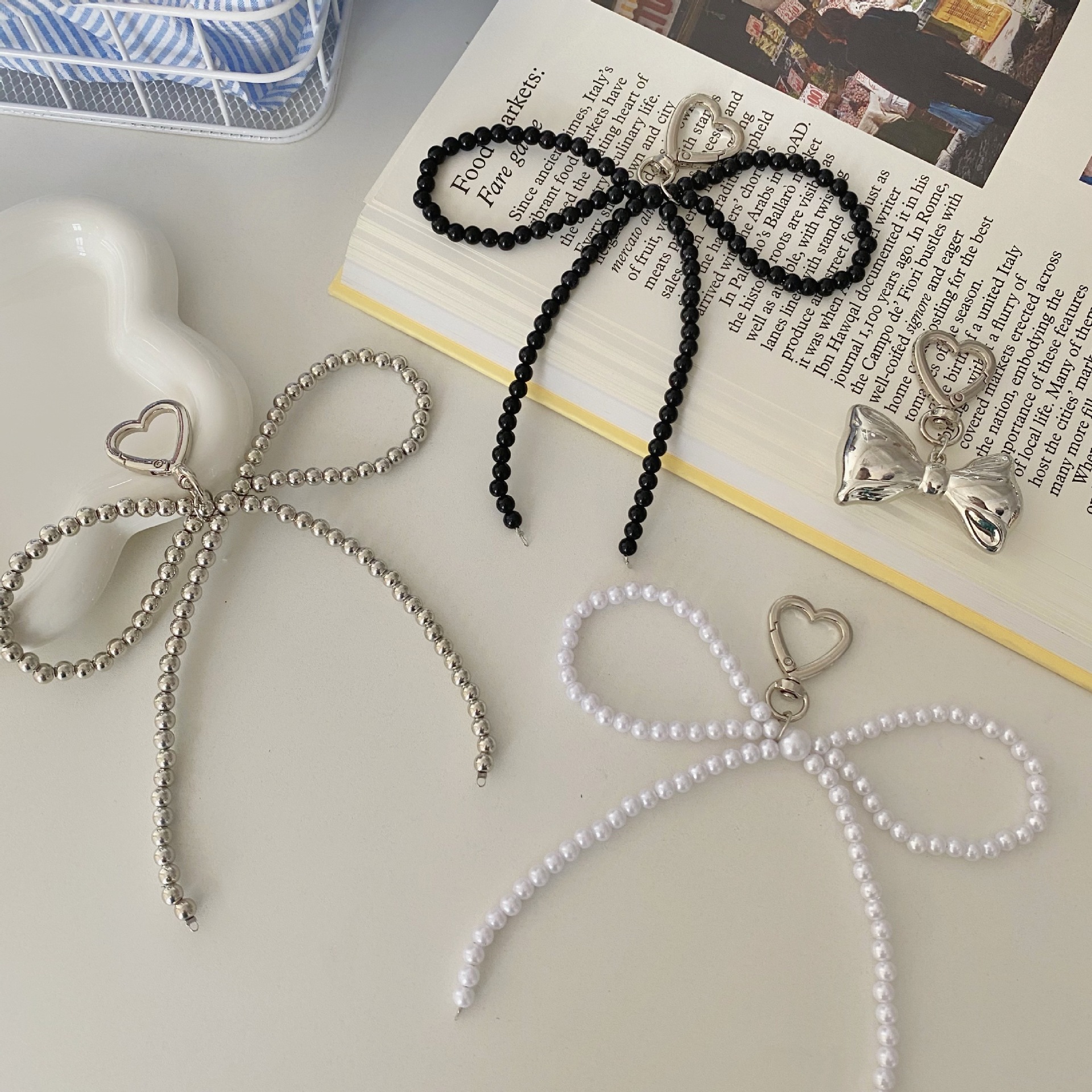 Korean-style beaded bow pendant, Instagram niche summer girl ballet windmill keychain bag and schoolbag pendant full figure