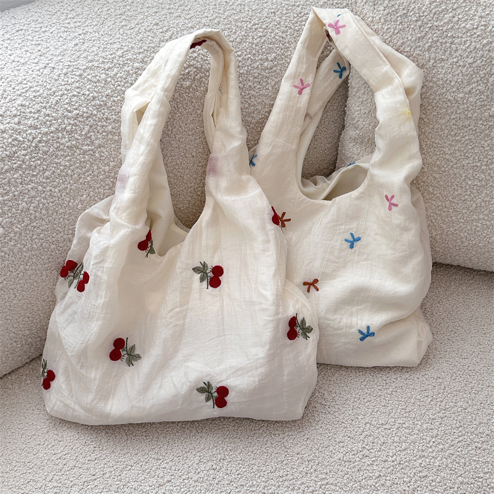 47241 ins chiffon embroidered cherry large-capacity student single-shoulder bag, women's underarm bag, commuting to work canvas bag full figure