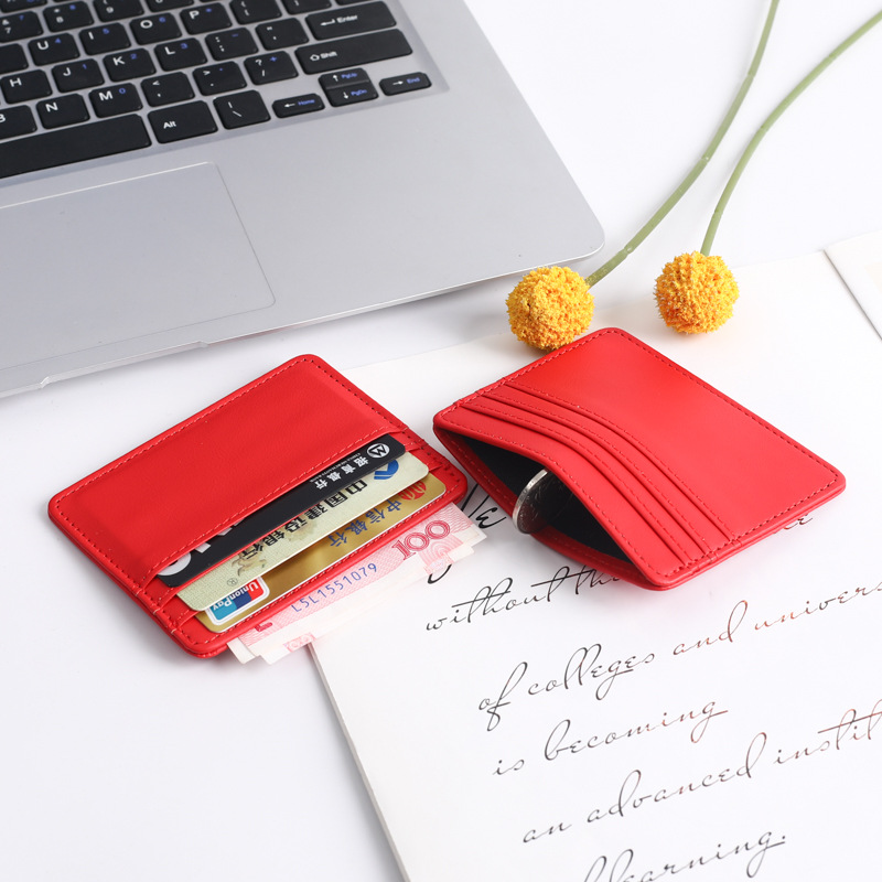 Ultra-thin card case, large-capacity card case, small card case, multi-card case, small and exquisite leather pu card case wholesale Application Scenario