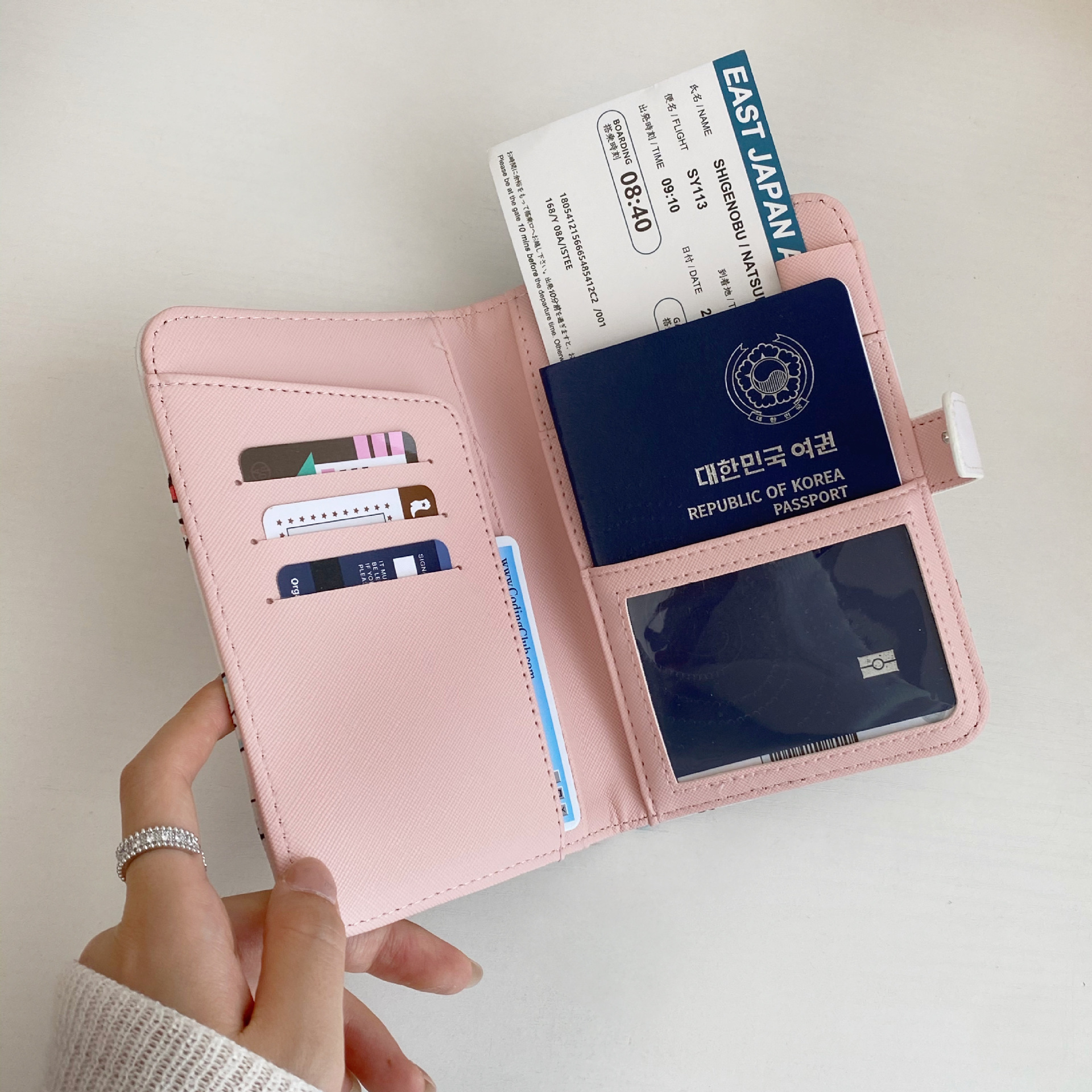 ins cartoon cat passport bag, new multi-functional passport holder, air ticket holder, card bag, document bag, storage bag, wallet Specification drawing