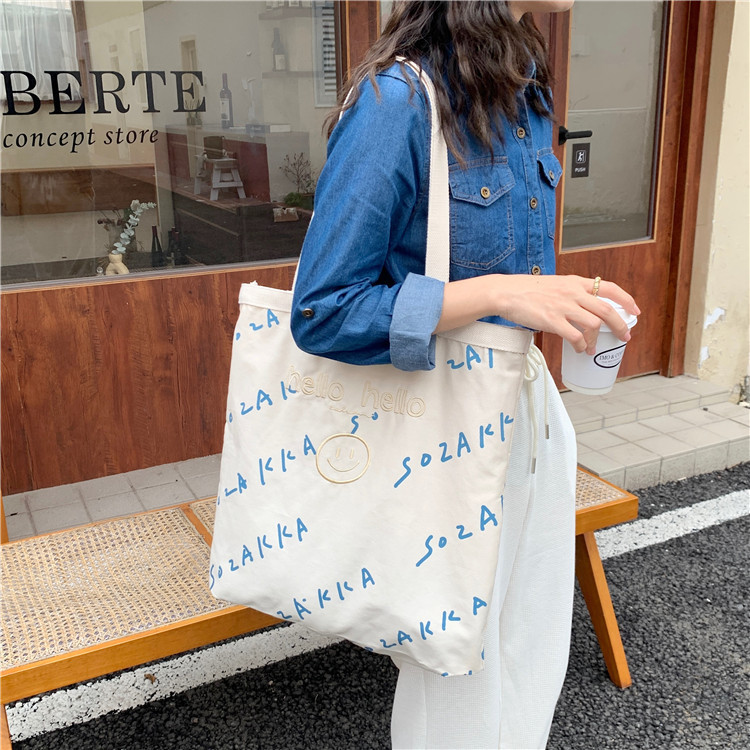 【 In Stock 】110182 Korean canvas bag, women's embroidered hello letter printed single-shoulder bag, simple and large capacity Specification drawing