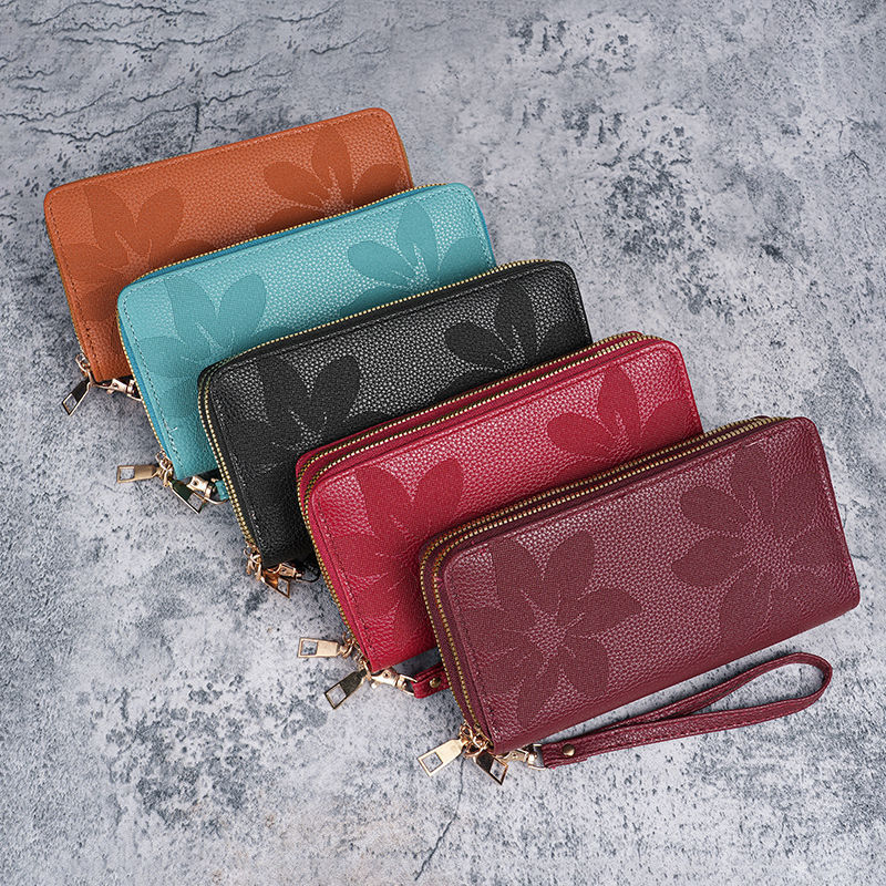 Ancient-style ladies' double zipper wallet, large capacity, versatile, casual long style, new mobile phone case, coin purse, card case, multiple layers Application Scenario