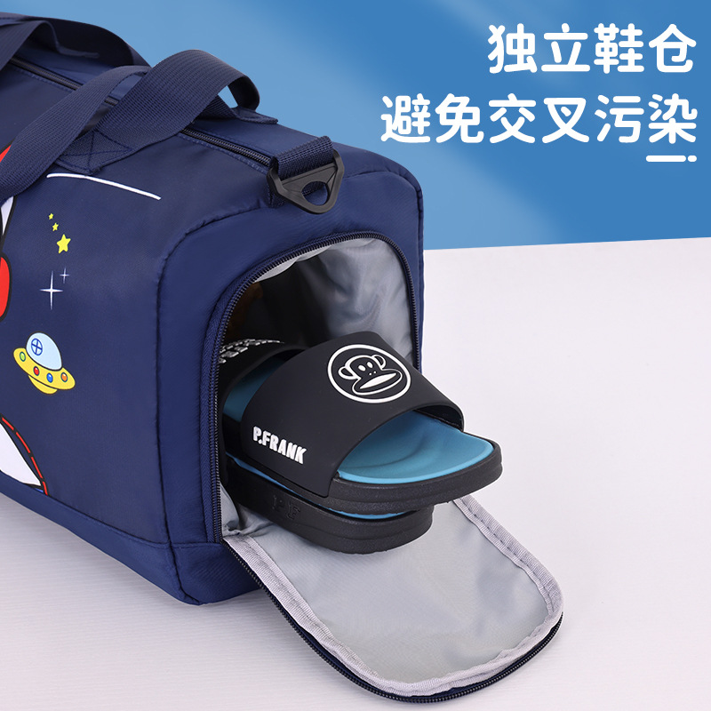 Summer children's swimming bag with dry and wet separation storage, large capacity, special swimming equipment for teenagers' training, waterproof Application Scenario