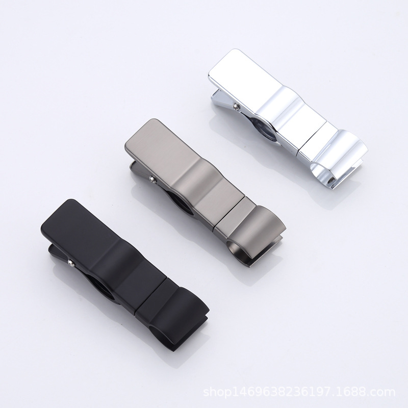 The showerhead bracket of the shower pole is fixed with a clamp-on base and the sliding sleeve is adjustable with a middle fork buckle to lift and lower the showerhead Application Scenario