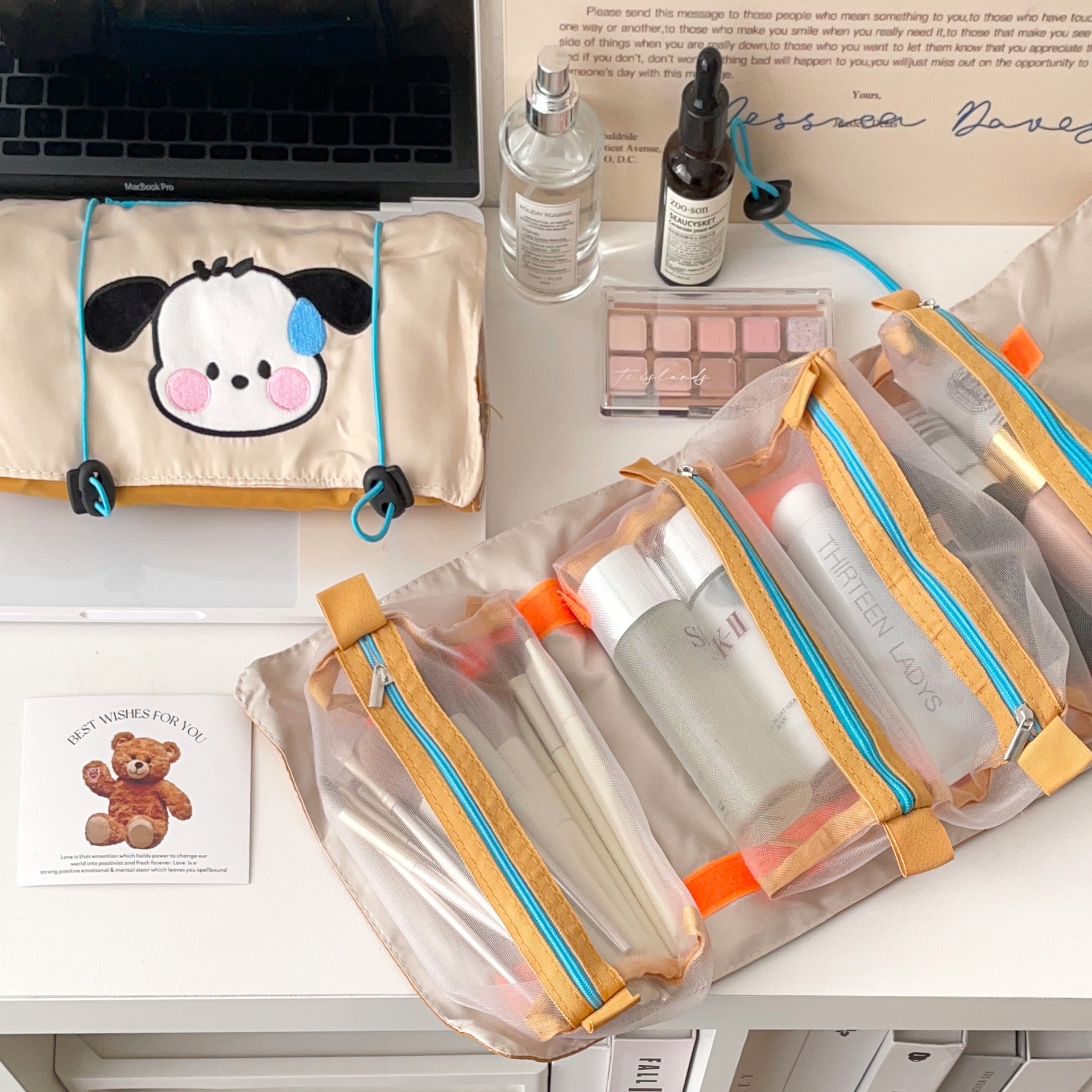 Cute folding makeup bag for women, large-capacity portable, Ins-style travel new toiletry bag, skin care product storage bag for women Specification drawing