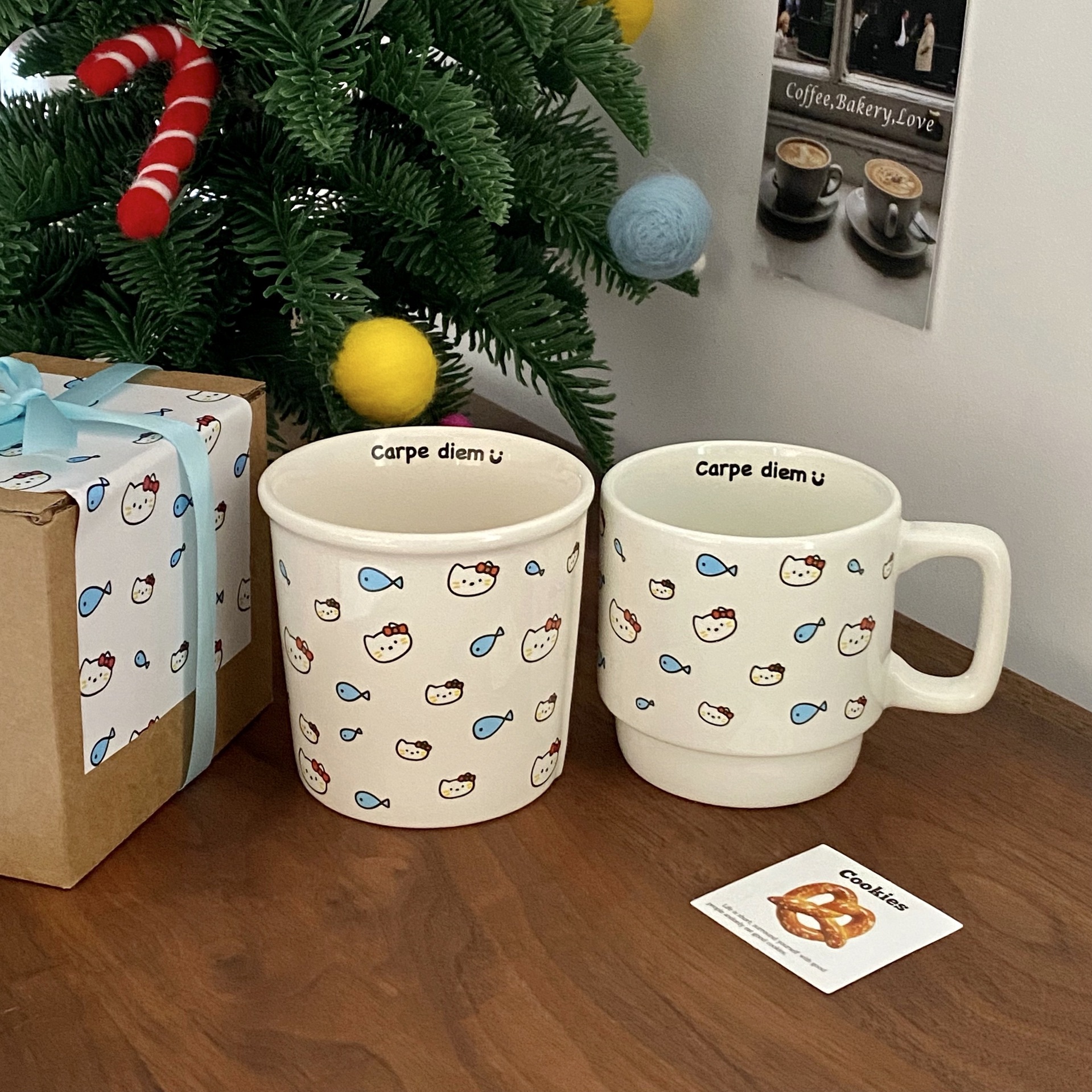 Original cartoon cute ceramic mug for cats eating fish, coffee cup as a gift, water cup Application Scenario