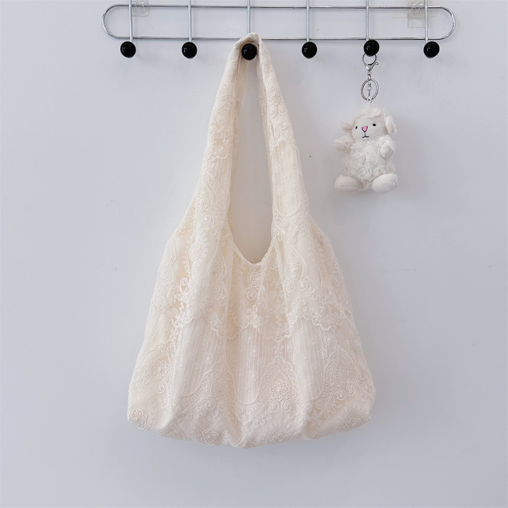 47241 Korean-style gentle single-shoulder bag with lace lace vest bag, schoolbag for female students, shopping bag for shopping Application Scenario