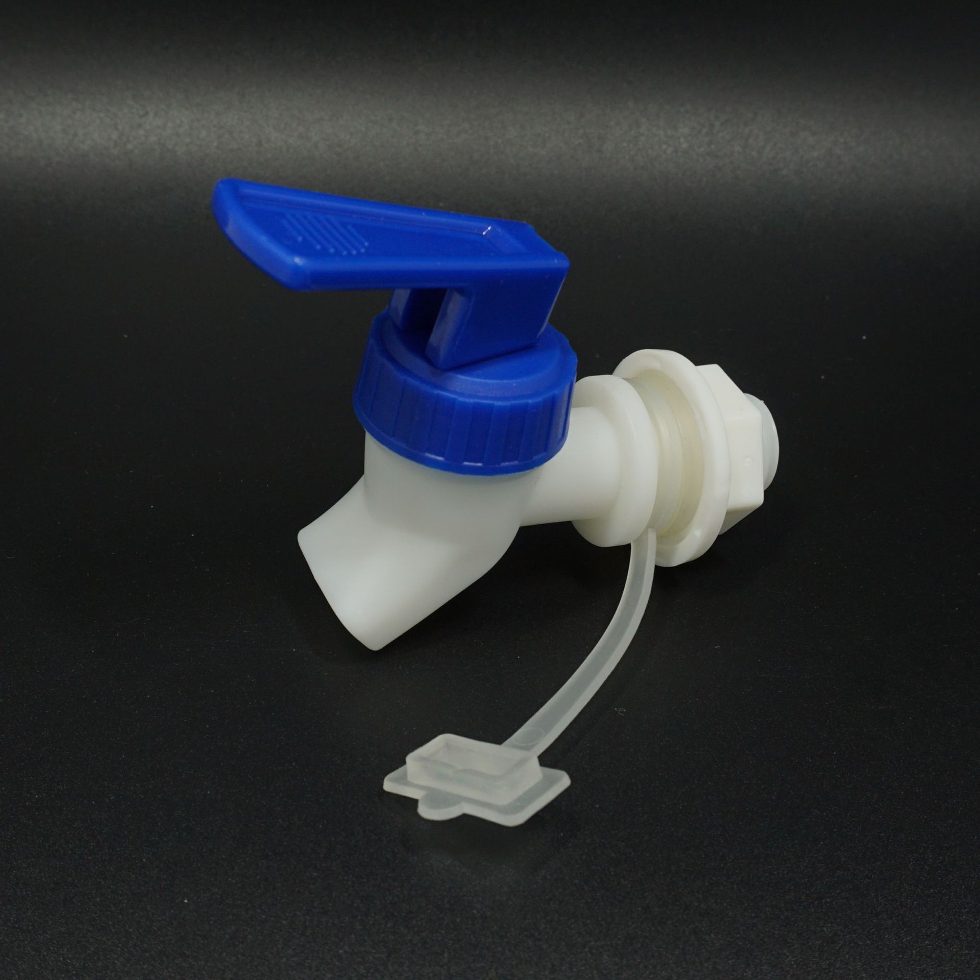 Press-type wine bucket, ice water bottle, spout with dust cover, ice water bucket, juice bottle or can, faucet with dust plug Specification drawing
