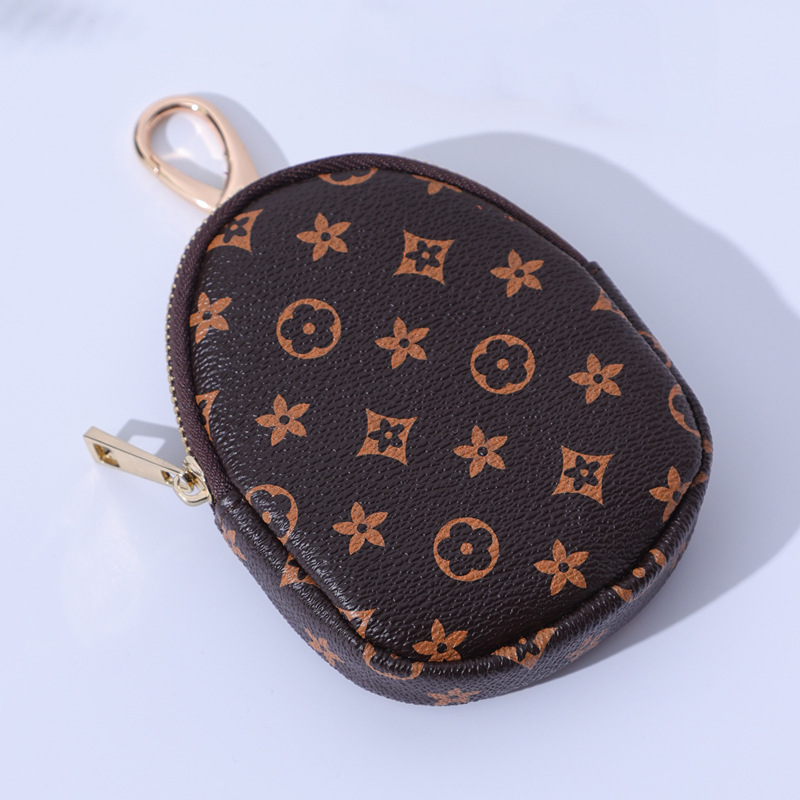 The 2024 new mini, compact and multi-functional car carry-on card case for women is a two-in-one coin purse storage bag details Picture