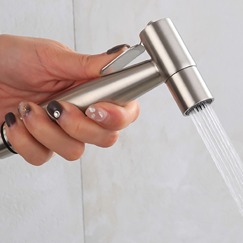 Cross-border 304 stainless steel toilet companion spray gun set, women's washbasin faucet pressurized nozzle, toilet flushing spray gun Application Scenario