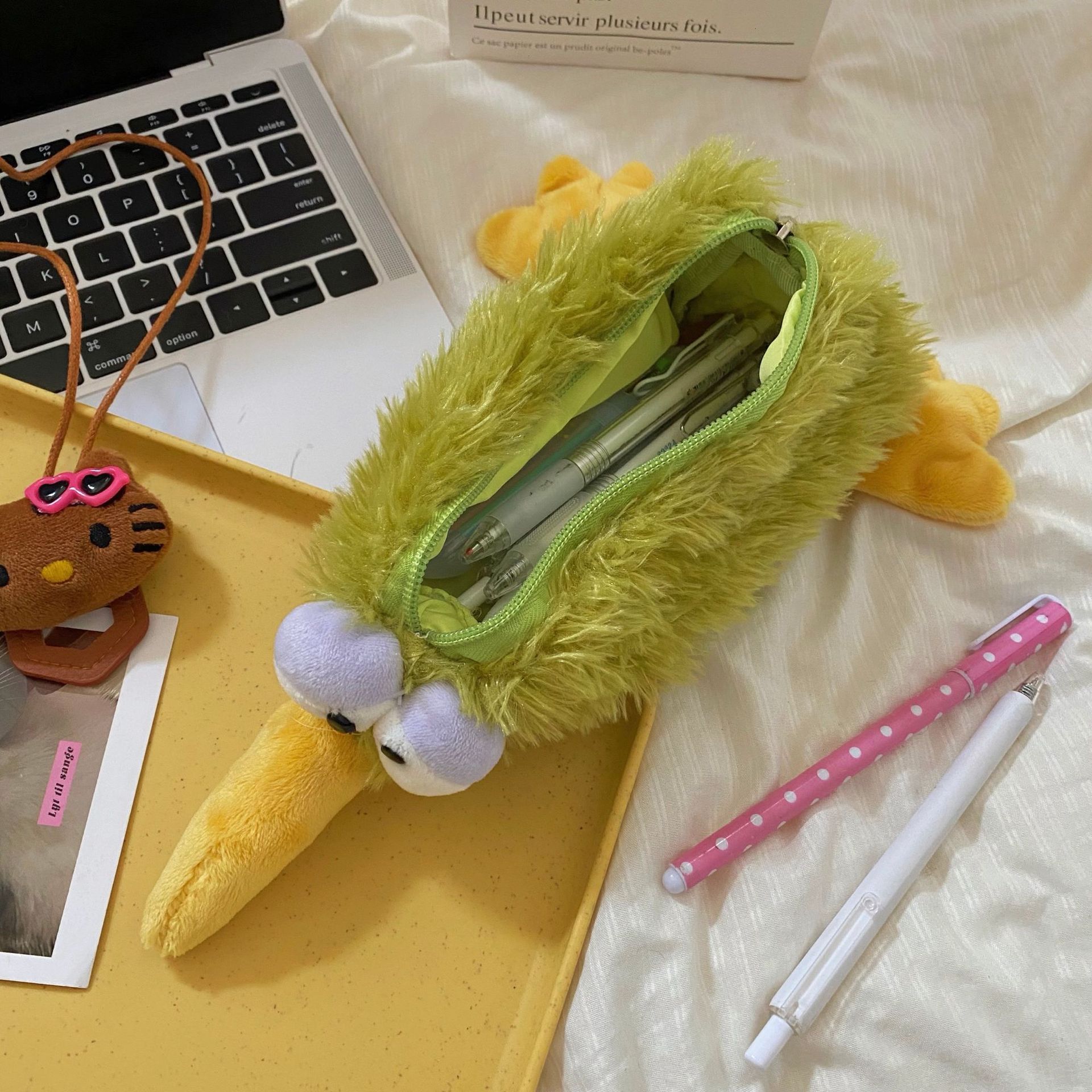 Kiwi Bird pencil case, high appearance level, ins style, junior and senior high school girls' stationery box, cute large capacity pencil case for girls full figure
