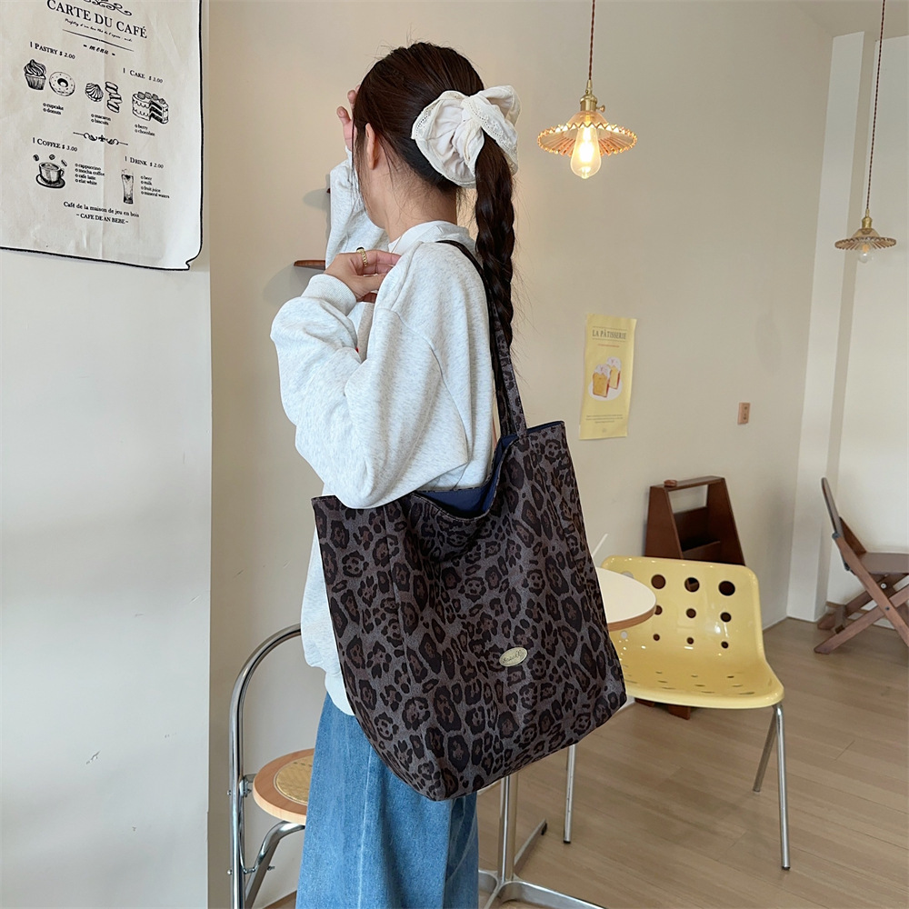 41031 Leopard Print fashion Tote Bag Women's large-capacity bag New trendy double-bread hand-carry commuting single-shoulder bag Specification drawing