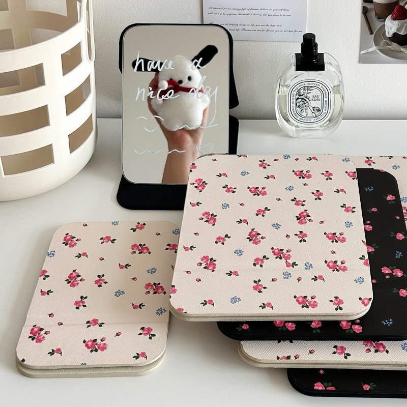Girlish heart floral folding mirror, makeup mirror, portable for travel, student dormitory dressing table, standing small mirror Specification drawing