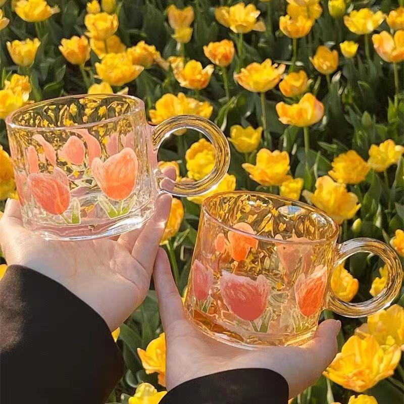 Ins-style tulip glass cup, girlish home water cup with handle, cold drink cup, breakfast coffee cup, juice cup details Picture