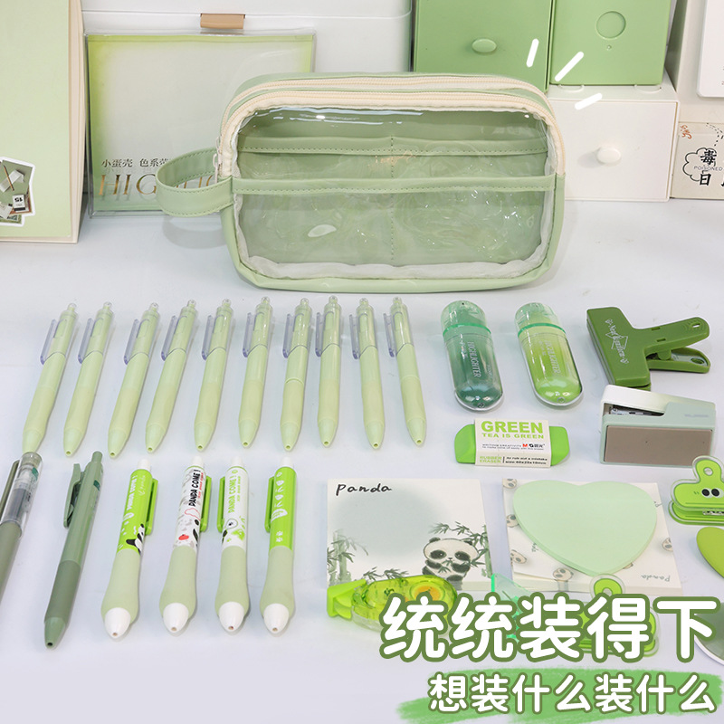 A new large-capacity transparent pen case with simple separation, high appearance level, ins style, Japanese style, specially designed for girls in primary and junior high school Application Scenario