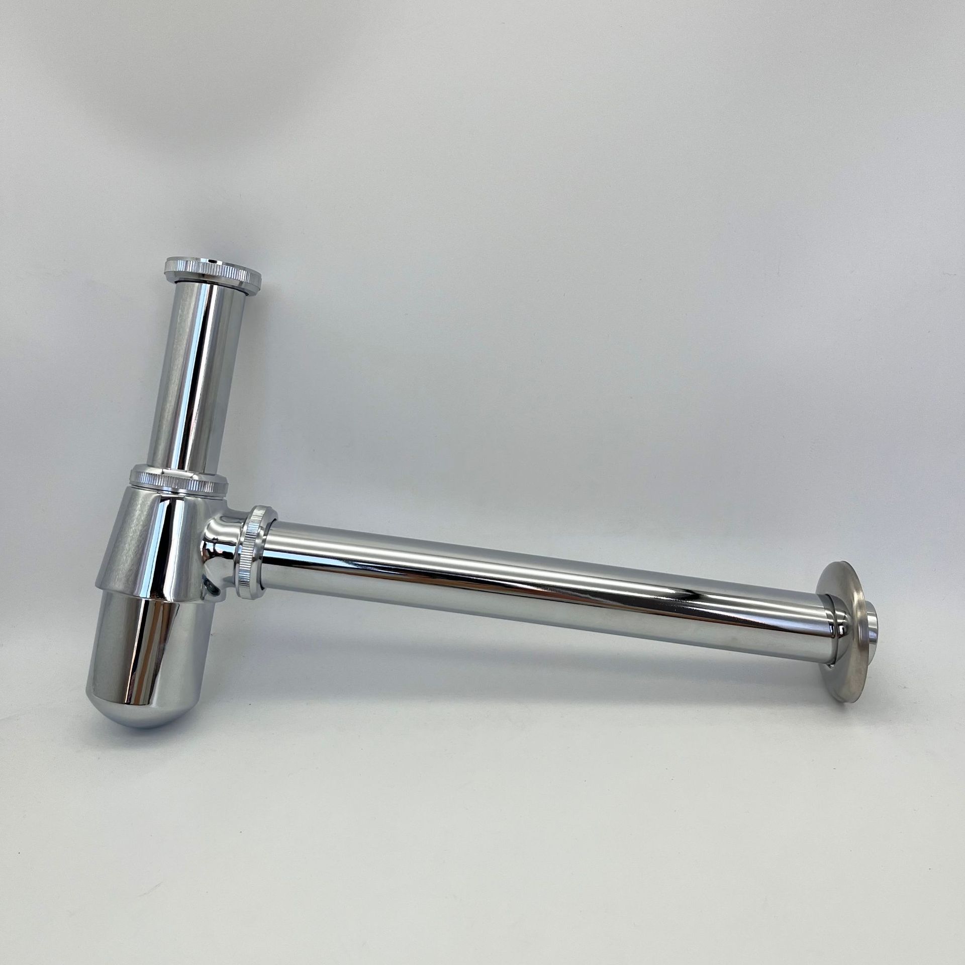 Taizhou Tingba supplies waterproof separators, zinc alloy water separators, wall-mounted drainage, deodorization and water removal devices Application Scenario