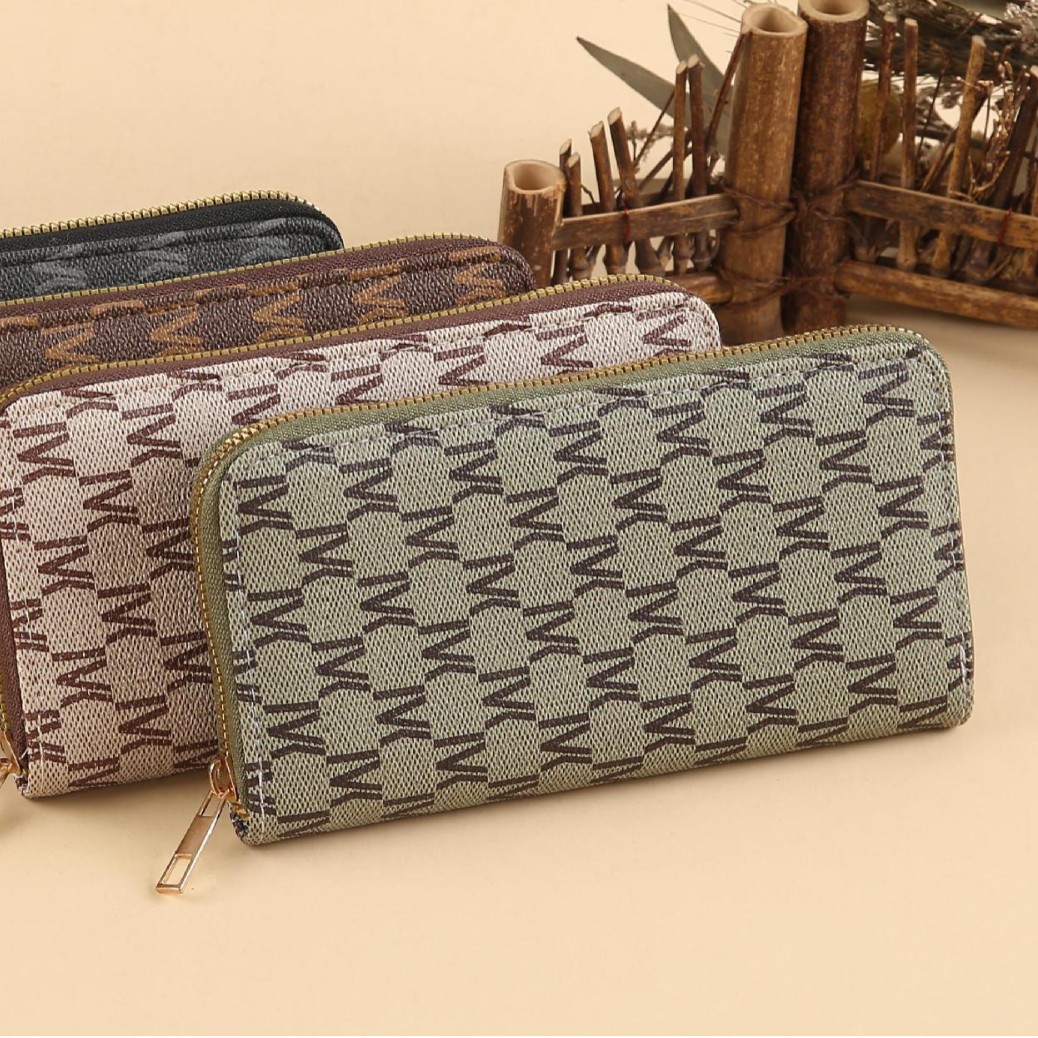 A large geometric pattern multi-purpose ladies' wallet, wallet, clutch, phone case, card case and storage bag full figure