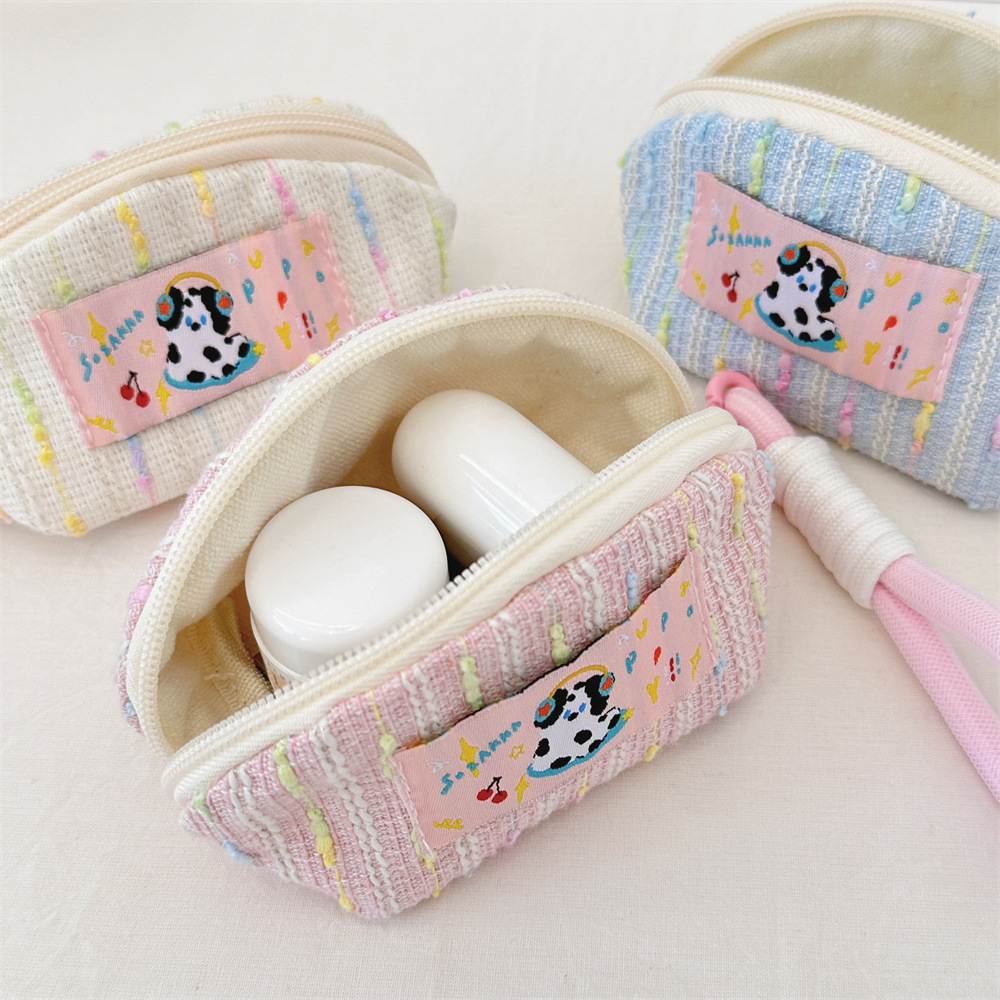 4951 Cute cream-colored earphone case, shell-shaped earphone case, storage bag, coin purse, cosmetic clutch details Picture