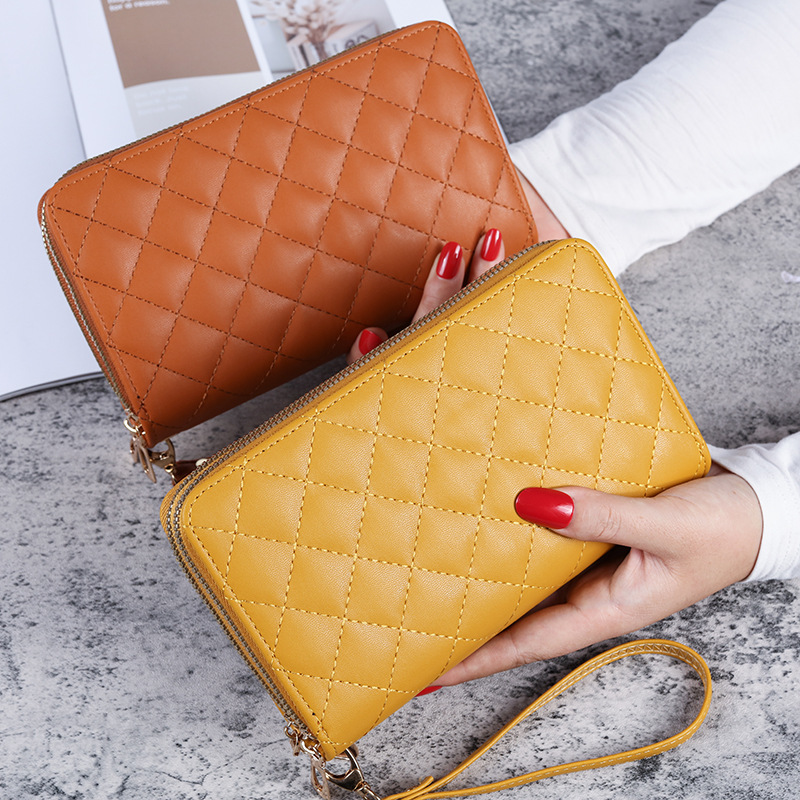 Women's long wallet 2022 new style European and American double zipper large-capacity clutch bag, women's embroidered mobile phone case in stock wholesale Application Scenario