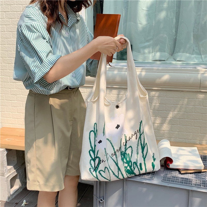 19142 Japanese chamomile printed single-shoulder bag, simple and cute tote bag for girls and students, large capacity canvas bag full figure