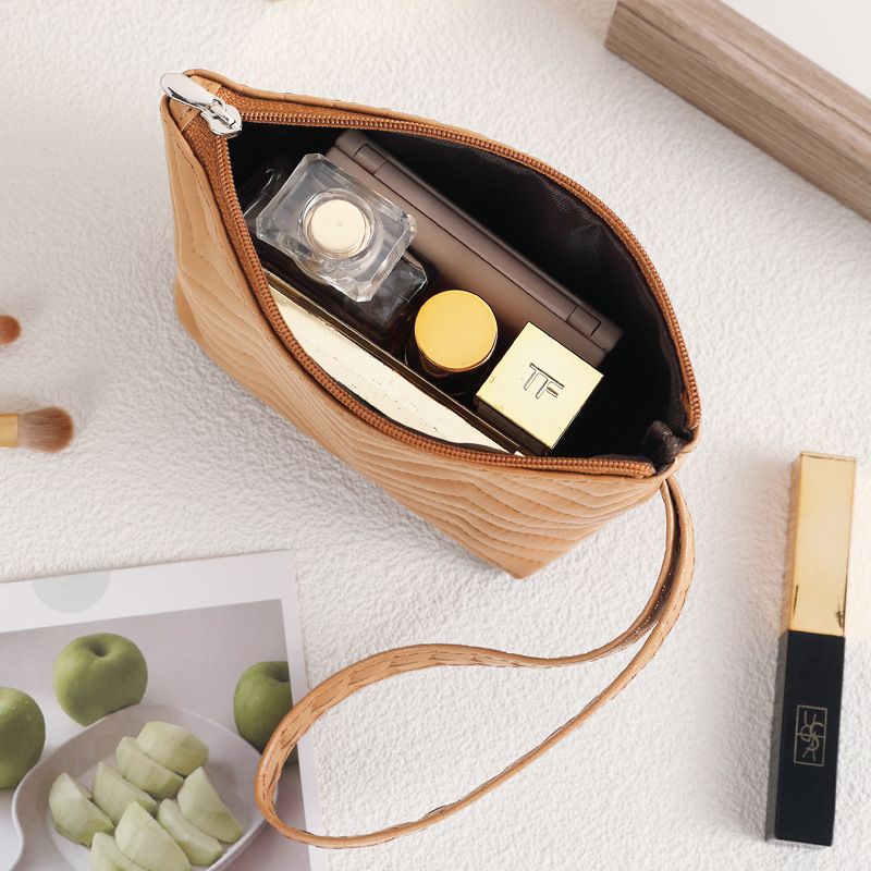 New Ailun cross-border makeup bag, portable small carry-on bag, storage bag, waterproof toiletry bag, portable dumpling bag for women details Picture
