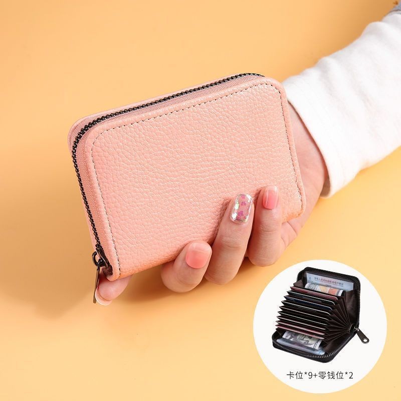 Classic business commuting women's card cover with plastic pages, small and ultra-thin men's coin purse card case, driver's license mirror window Application Scenario