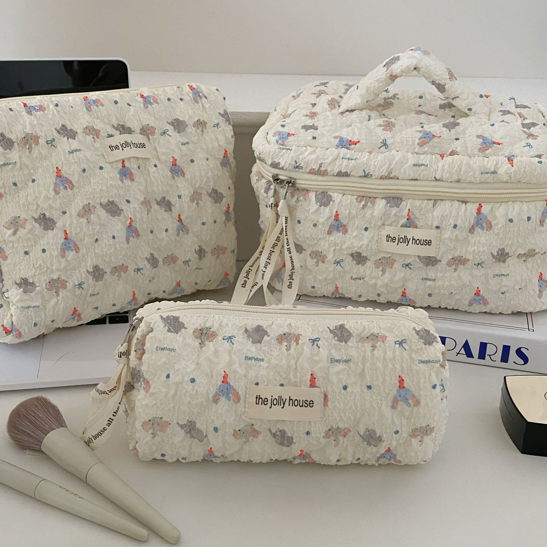 Cartoon Little Elephant Makeup Bag for Girls 2024 New bubble Texture large-capacity student cosmetics storage bag handbag full figure